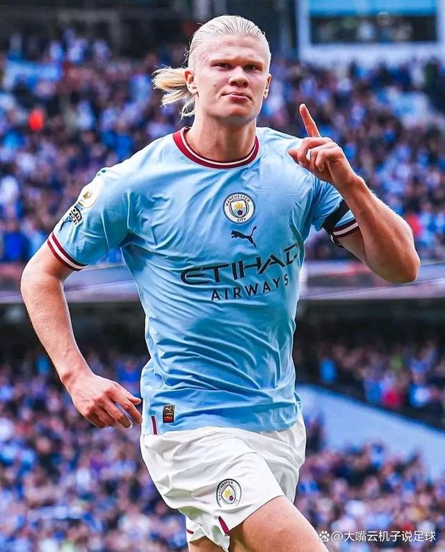 佩佩的成人女星女友：没花过他钱；他30岁生日我给他花了3万（佩佩成人影星女友：从没花过他的钱，他30岁生日反倒是我出了3万）