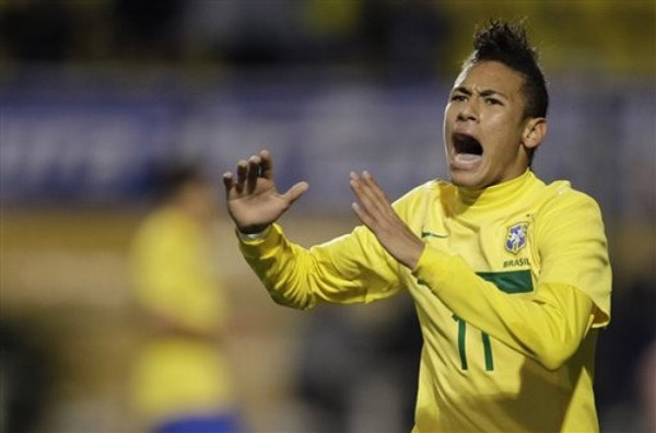 U17世界杯：意大利1-0布基纳法索晋级四强，坎帕涅洛制胜（U17世界杯：坎帕涅洛制胜，意大利1比0力克布基纳法索晋级四强）