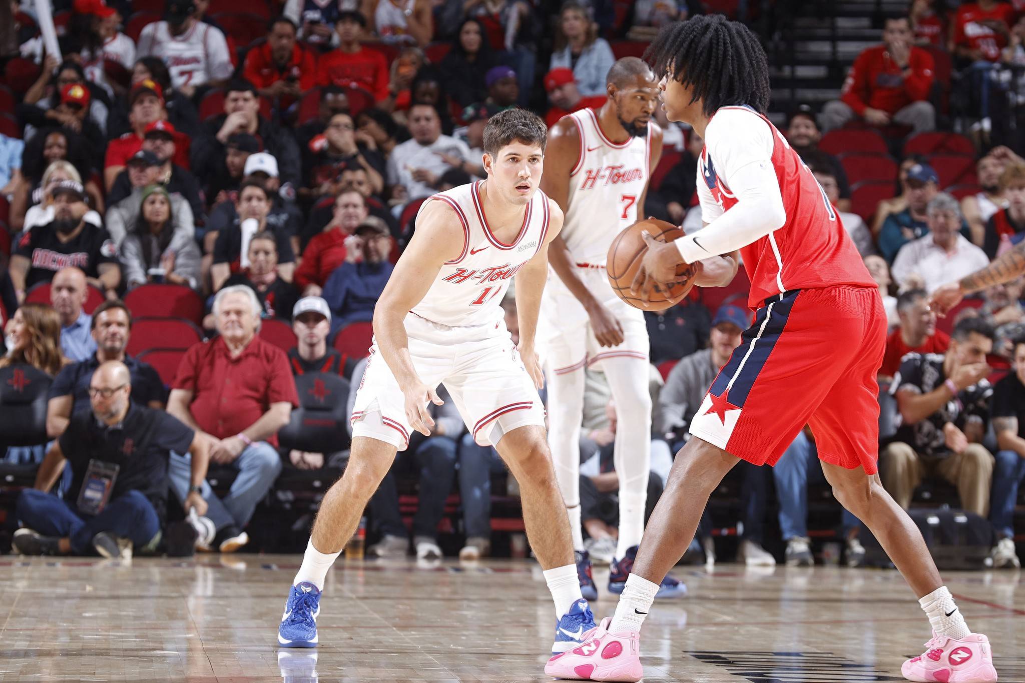 记者：皇马加入鲁本·内维斯争夺战，希望明年夏天免签（皇马参与鲁本·内维斯竞逐，计划明夏自由签约）