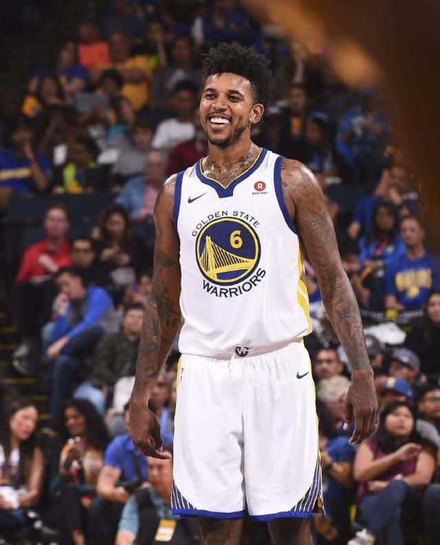 斯卢茨基：与广岛一战势均力敌，虽未取胜但对比赛质量满意（斯卢茨基：对阵广岛旗鼓相当，未能取胜但对比赛水平满意）