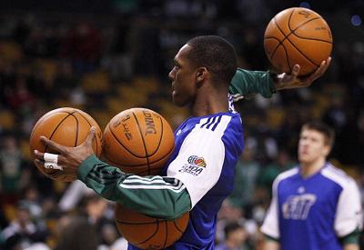 孔德谈双进球：传球变进球靠运气（孔德谈梅开二度：本想传球却幸运破门）