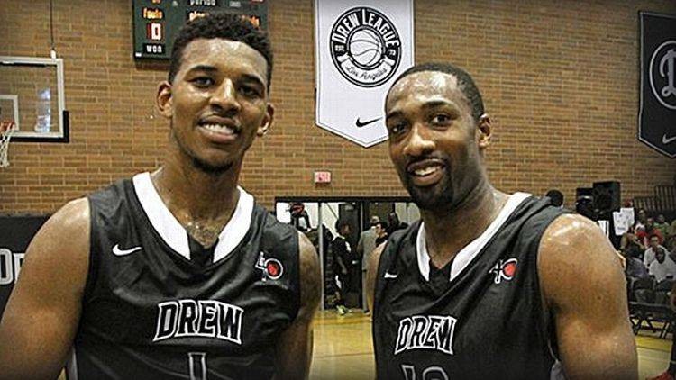 麦克阿瑟FCvs大埔亚冠赛前为香港大埔火灾遇难者...（亚冠赛前：麦克阿瑟FC对阵大埔，向香港大埔火灾遇难者致哀）