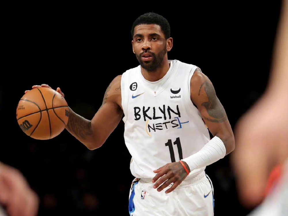 范戴克：批评？这是现代足球一部分；很自豪能带领荷兰这么久（范戴克：批评属于现代足球的常态；能长期带领荷兰队让我很自豪）