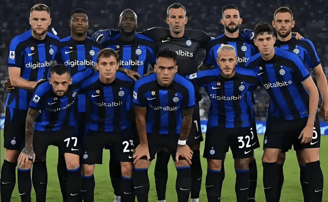 舍甫琴科：我喜欢这支米兰的热情；莱奥能在我那时的米兰踢球（舍甫琴科：欣赏当下米兰的热情；莱奥放在我那支米兰同样能立足）