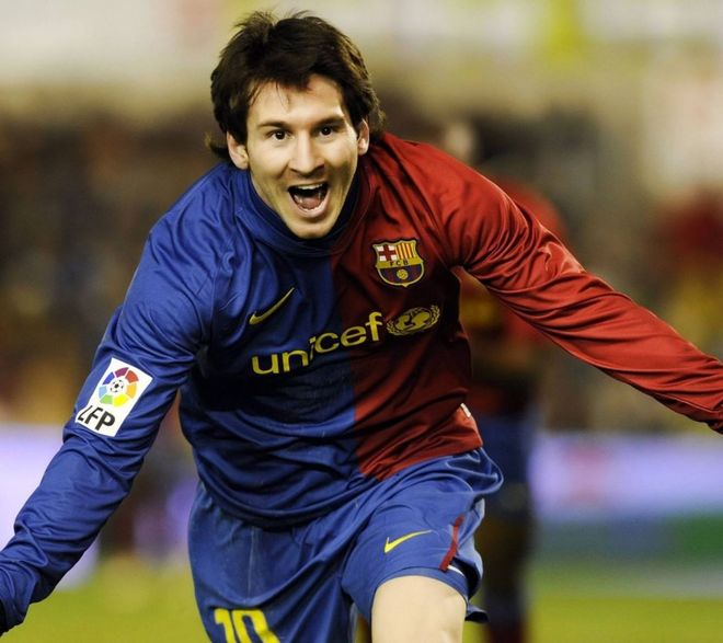 电讯报：纽卡有意引进小将斯密特，该球员非常乐意在一月加盟（电讯报：纽卡盯上小将斯密特，后者愿在一月加盟）